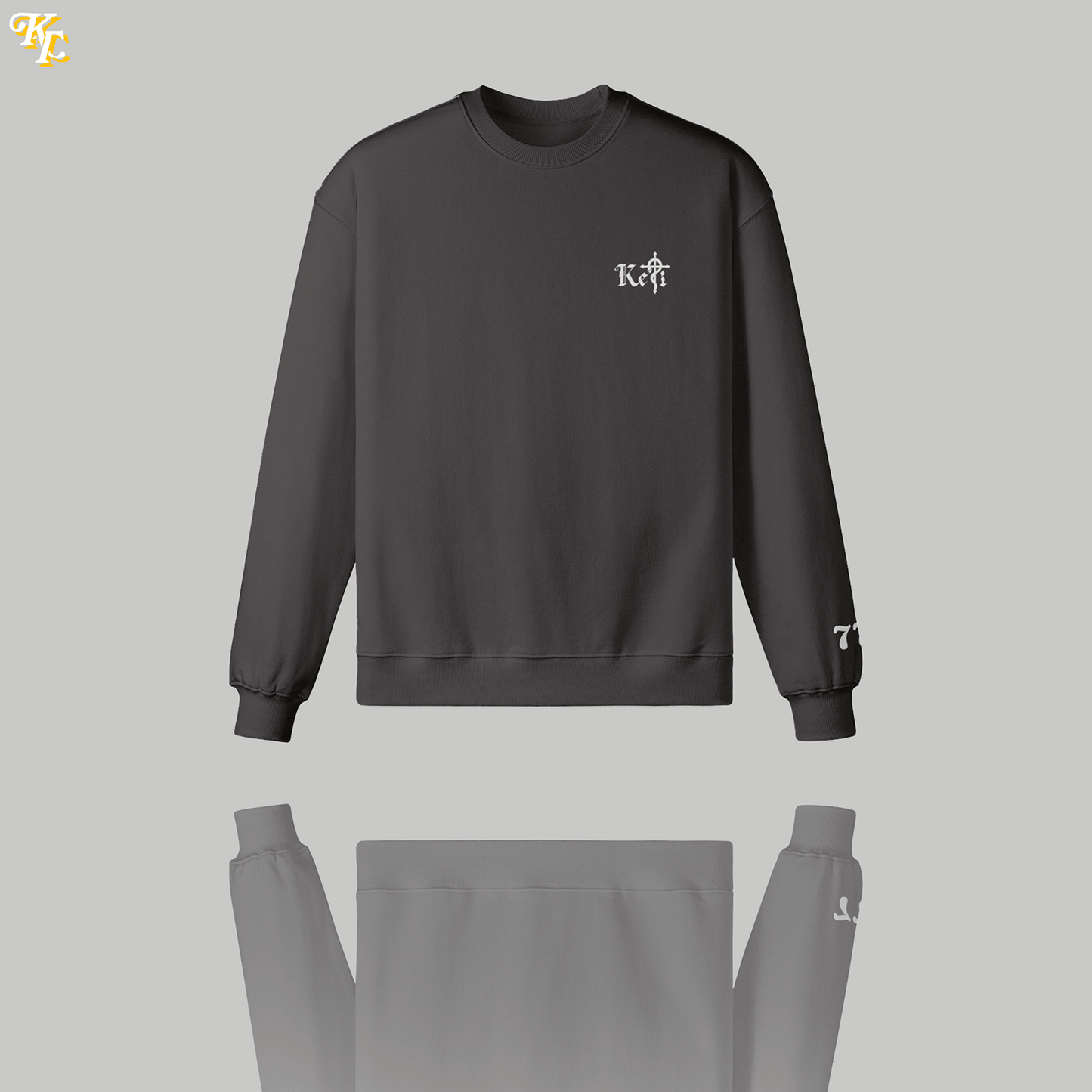 'Restless Gambler' 777 Sweater